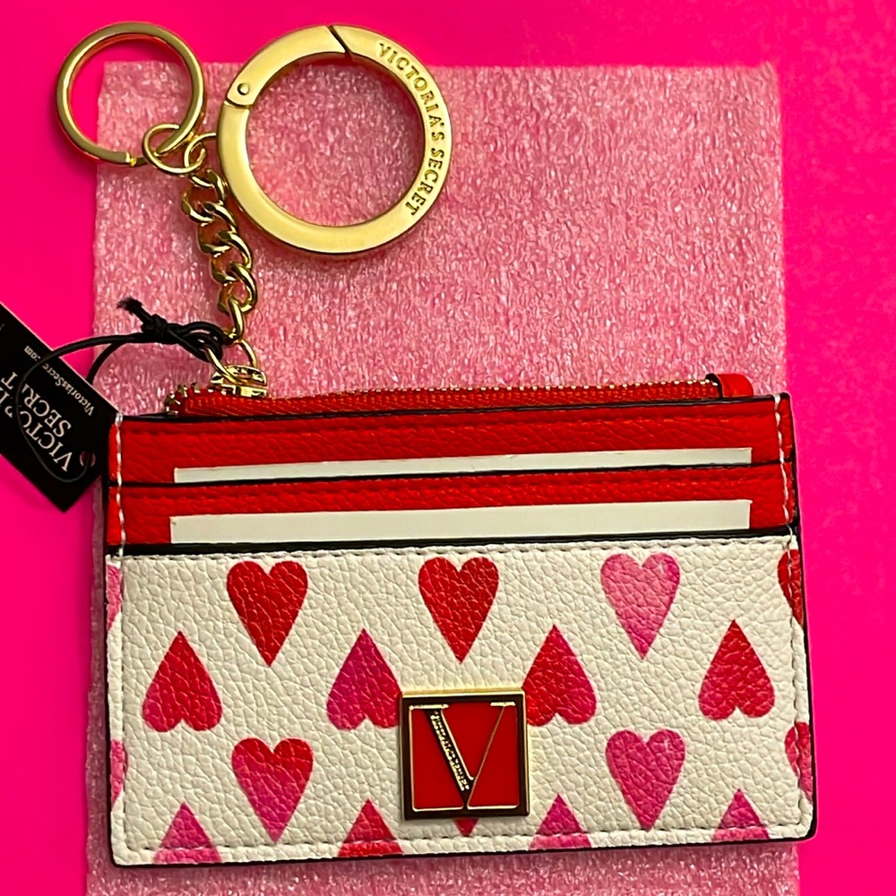VS Heart Card Case Keychain